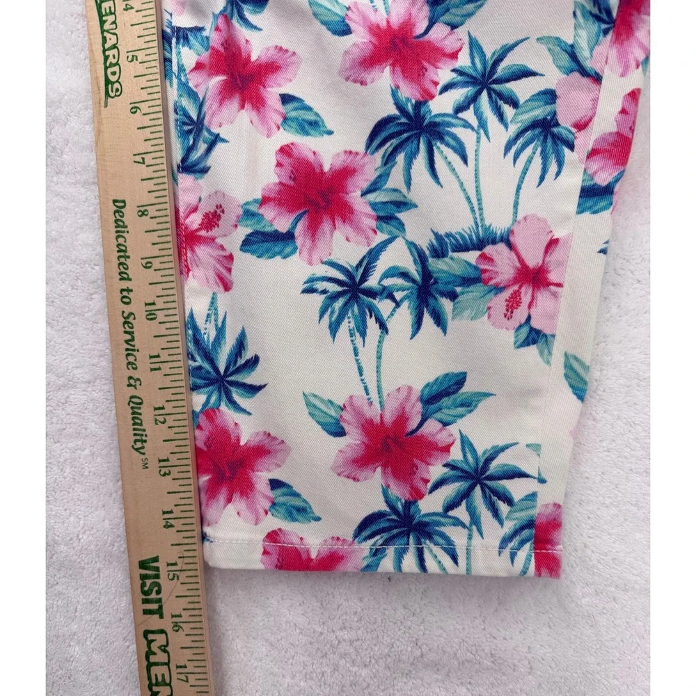 Tommy Bahama Boardwalk Floral Hibiscus Palm Tree Denim Shorts White Pink Blue 14